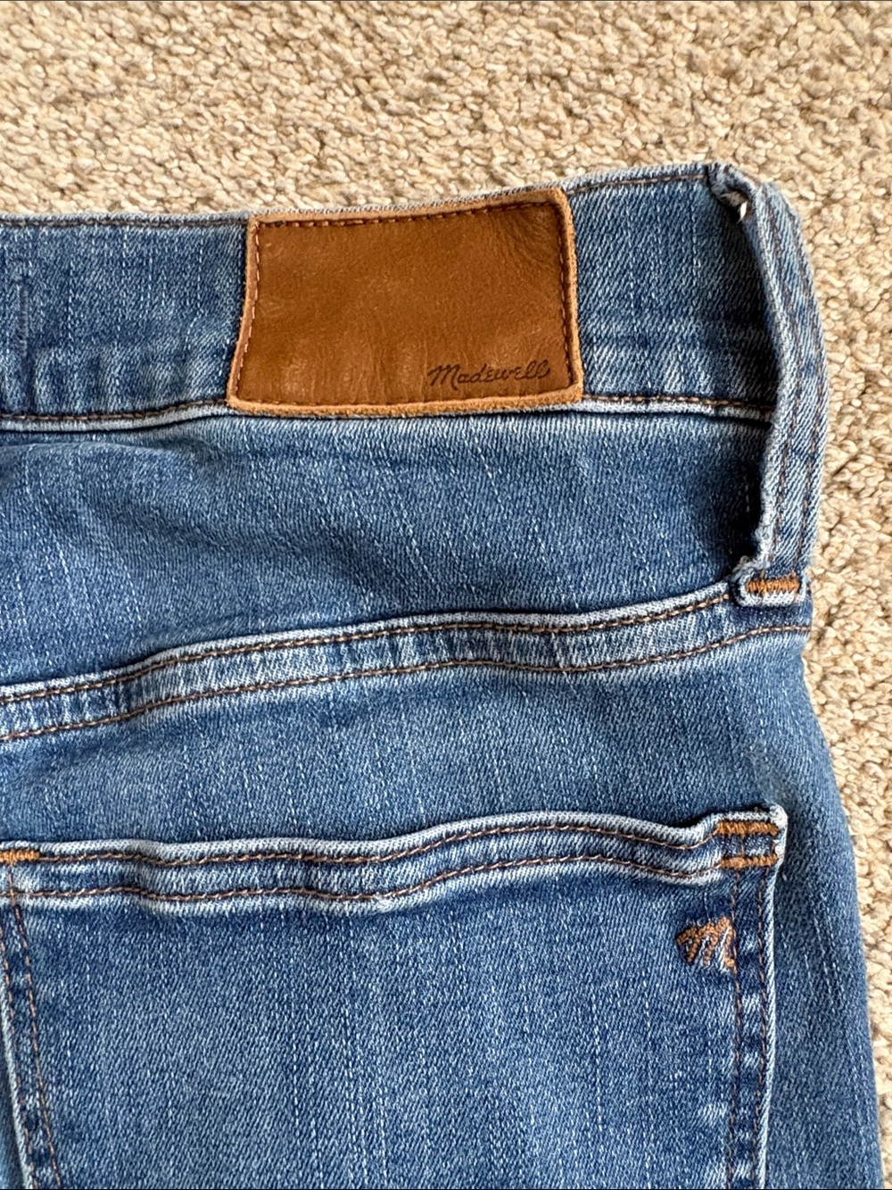 Madewell Dark Wash Skinny Jeans - Picture 5 of 6